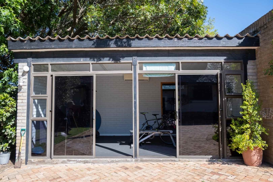 5 Bedroom Property for Sale in Walmer Eastern Cape